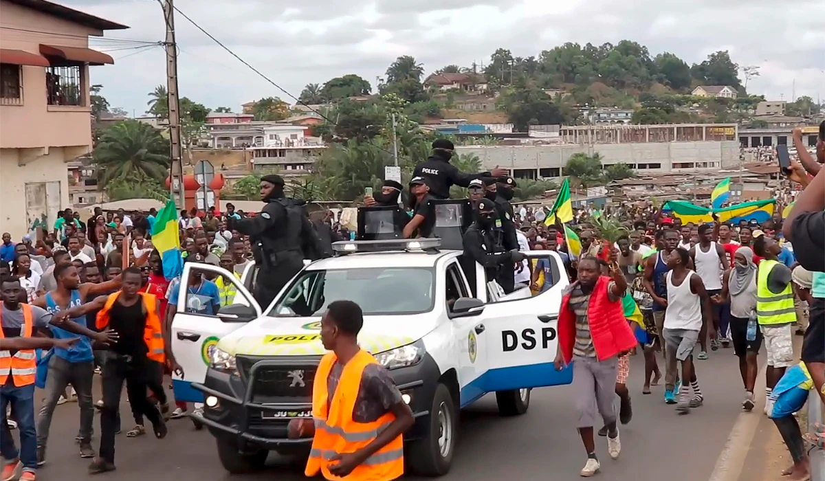 Gabon opposition calls for pressure on junta to hand power to civilians