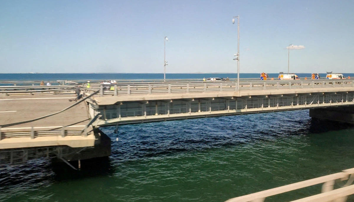 Russia says it thwarted attacks on Crimea bridge, shelling and strikes leave at least 2 dead