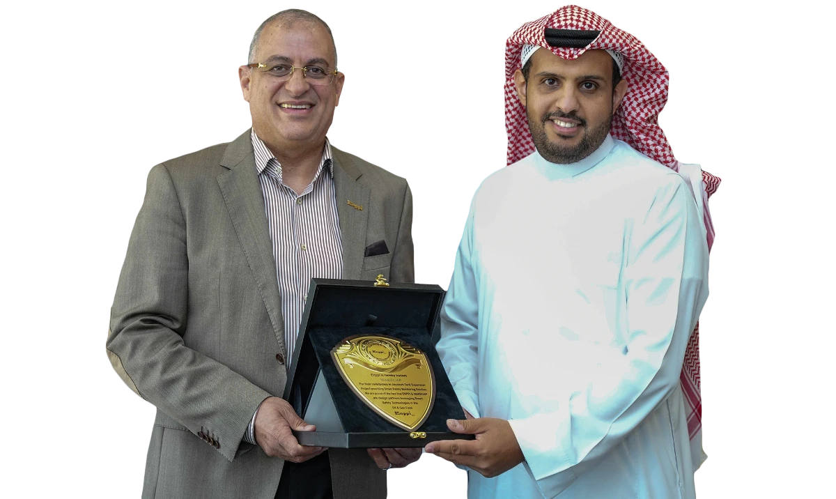 ENPPI Chairman Assistant — Projects Wael Lotfy and WakeCap CEO Hassan Albalawi.