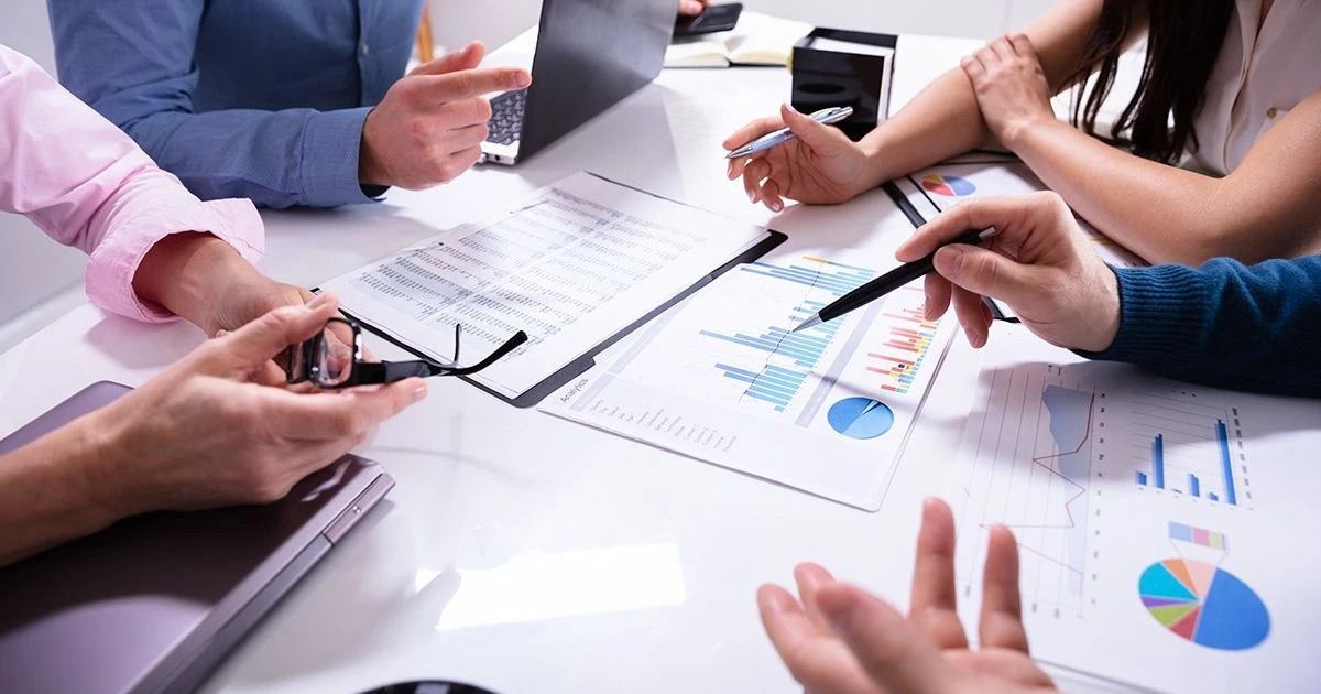 Acquisitions accounted for 84.6 percent of the approvals in August, while joint ventures represented 15.4 percent. File