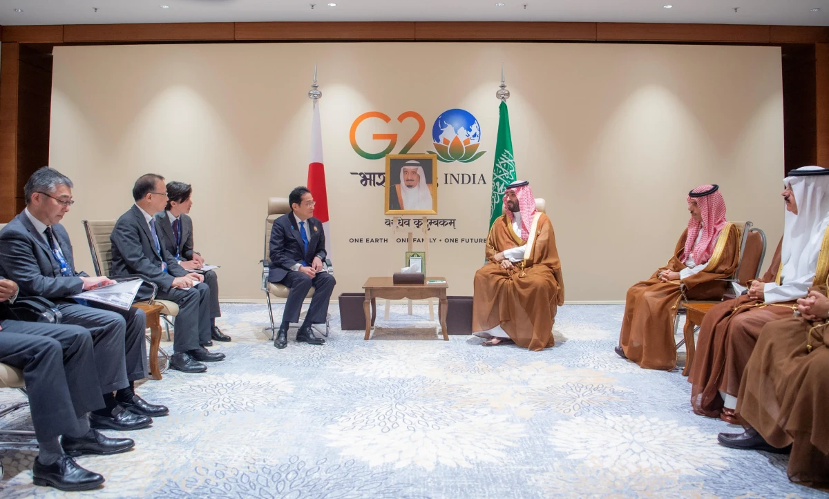 Saudi crown prince meets Japanese prime minister on sidelines of G20 Summit