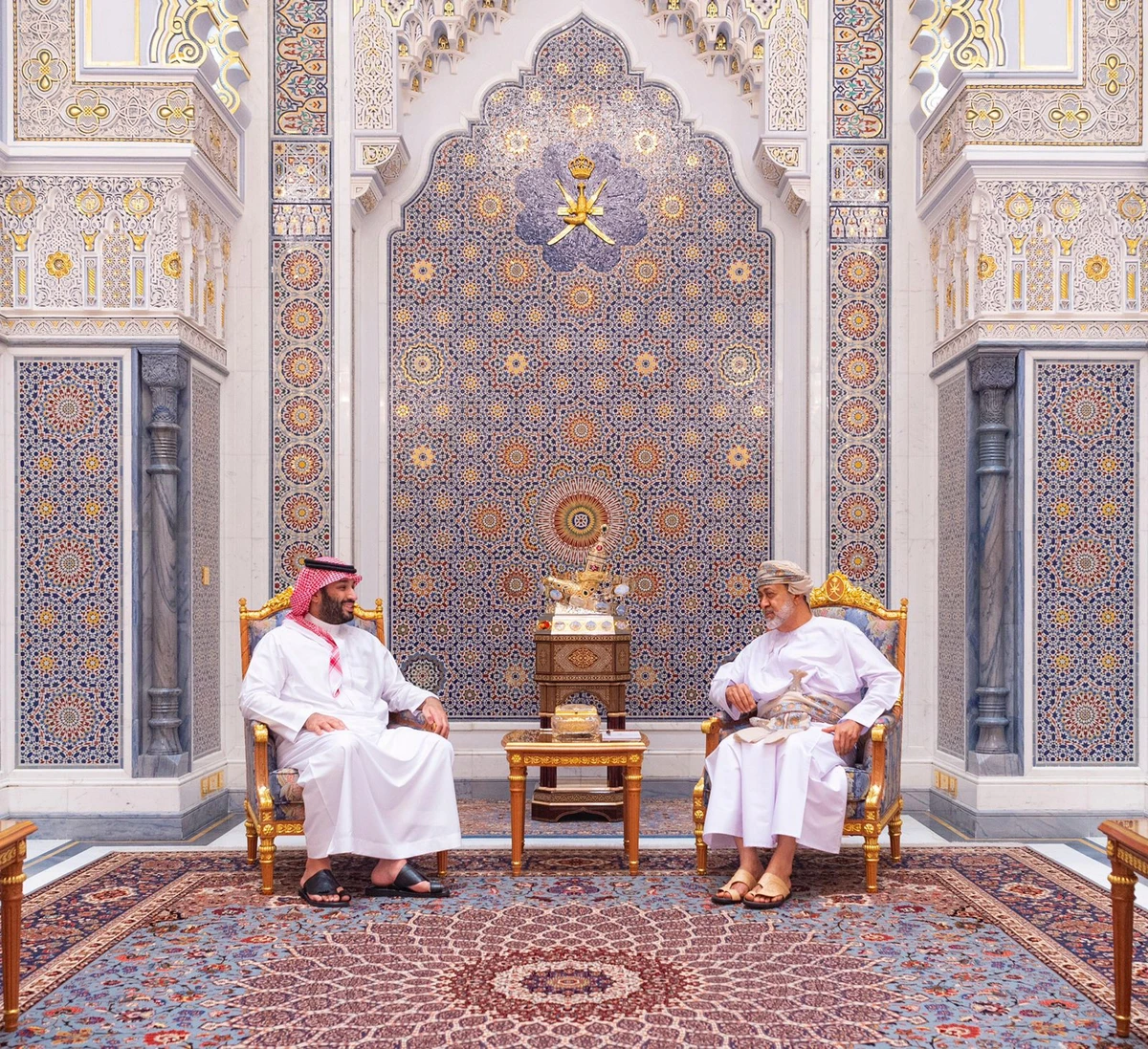 Saudi crown prince departs Oman after private visit