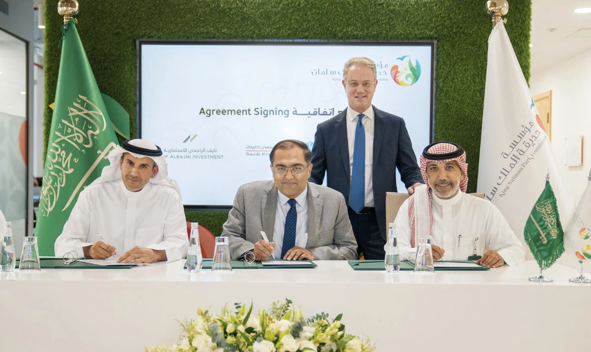 The project is being undertaken in partnership with the King Salman Park Company for Investment and Real Estate Development, as well as Saudi Fransi Capital.
