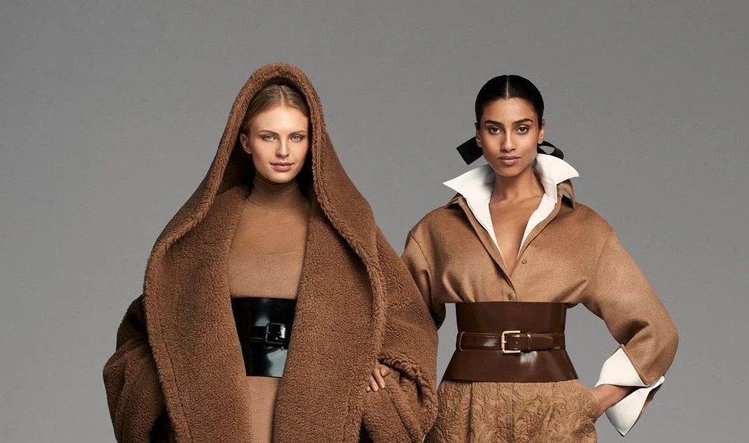 Hammam (R) starred alongside German model Karolina Spakowski (L) in the campaign images. (Instagram)