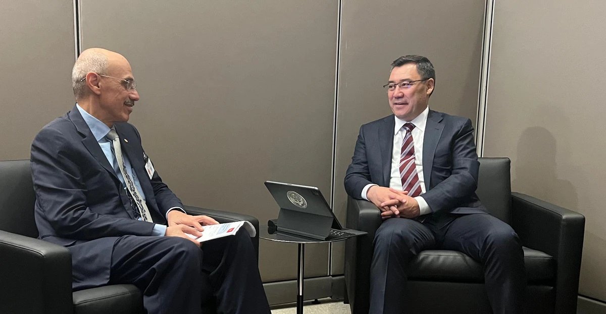 IsDB President Muhammad Al-Jasser and the President of the Kyrgyz Republic Sadyr Japarov, held discussions on the sidelines of the UN General Assembly in New York. (Supplied)