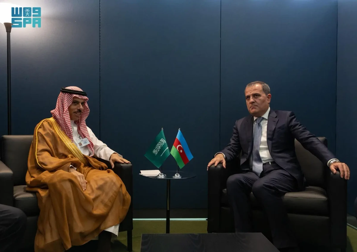Saudi Arabia’s Foreign Minister Prince Faisal bin Farhan meets with his Azerbaijan counterpart Jeyhun Bayramov. (SPA)