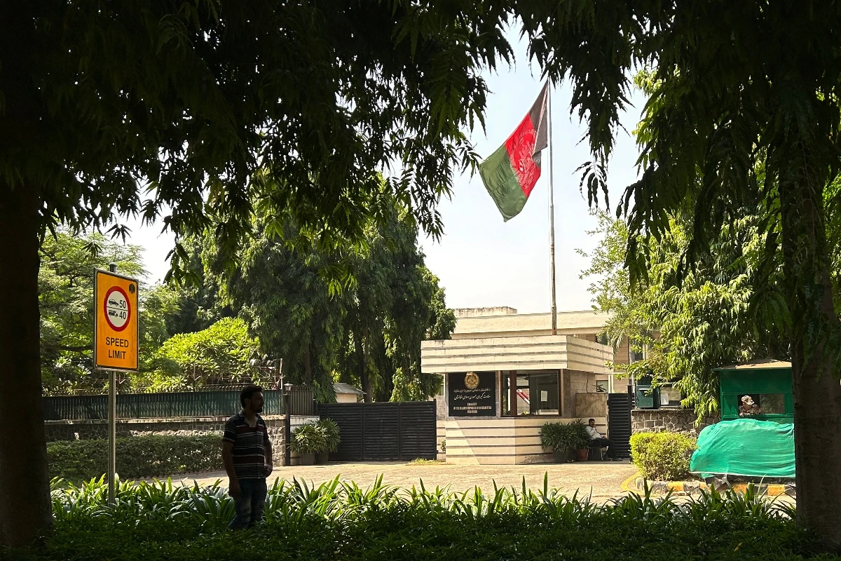 An Afghan national stands outside the embassy of the Islamic Republic of Afghanistan in New Delhi on Sept. 29, 2023. (AFP)