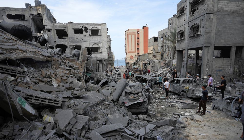 Al Gharbi (West) Mosque after it was hit by an Israeli airstrike, Shati refugee camp, Gaza City, Oct. 9, 2023. (AP Photo)