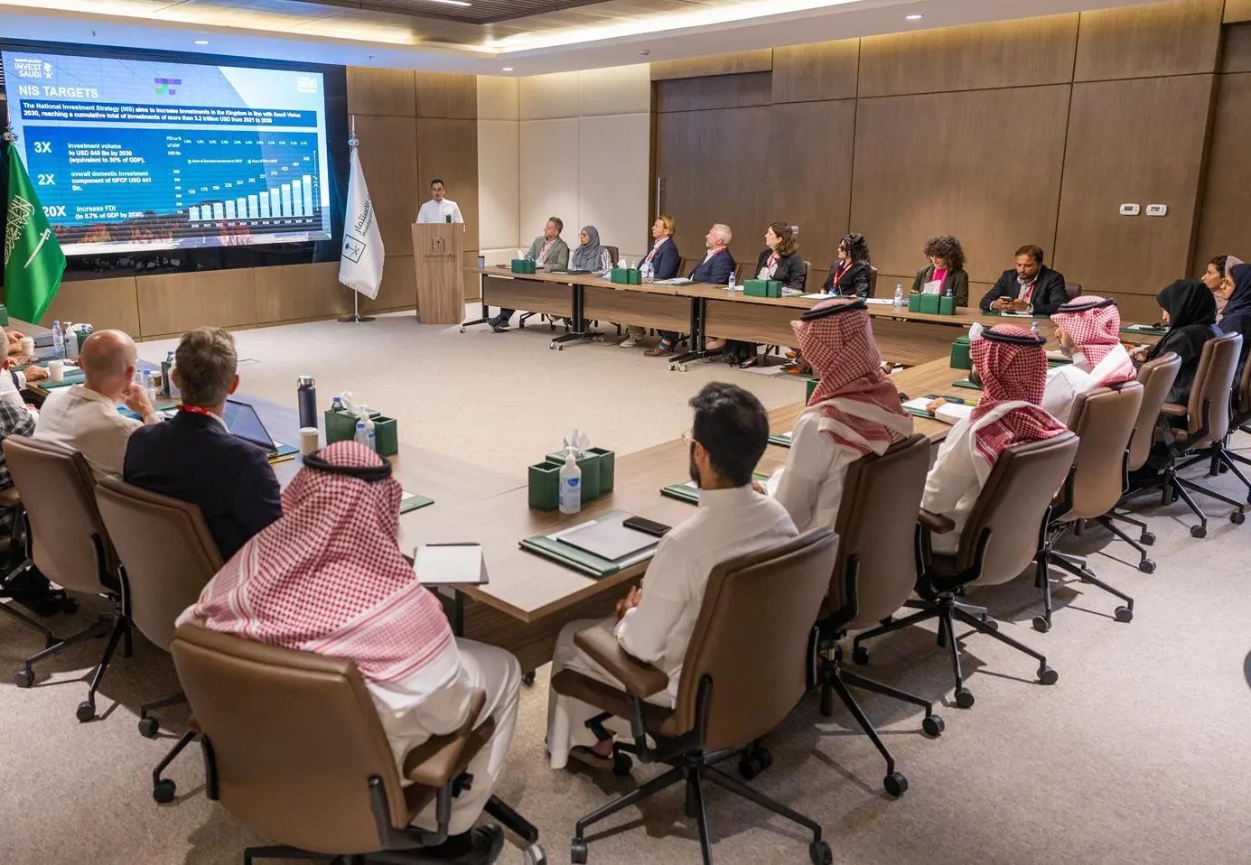 The aim of the meeting was to explore investment opportunities in the esports industry. (SPA)