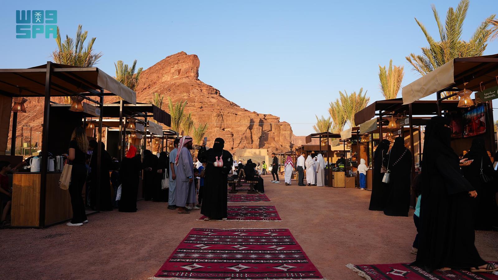 Market attractions include a children’s area, theater, cafes and restaurants, as well as numerous pavilions. (SPA)