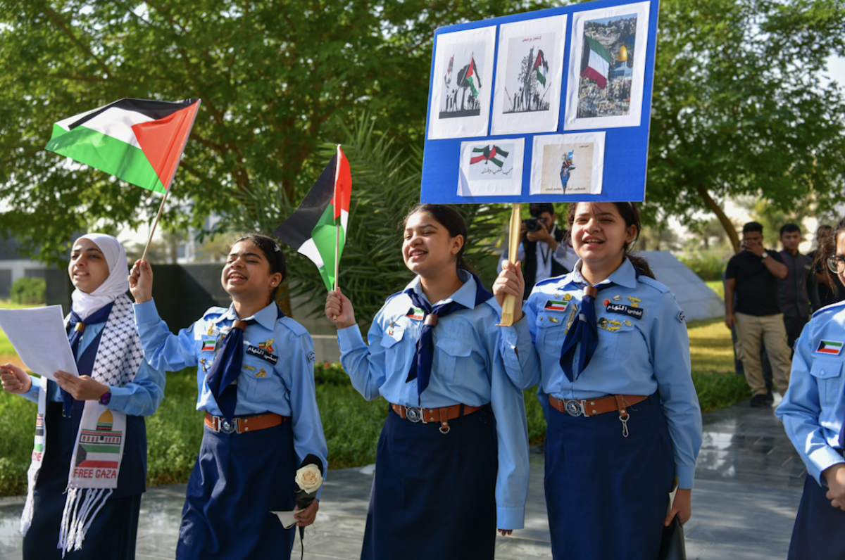 Kuwaiti schoolchildren carrying Palestinian flags and posters amid Israel's war on Gaza. (KUNA)