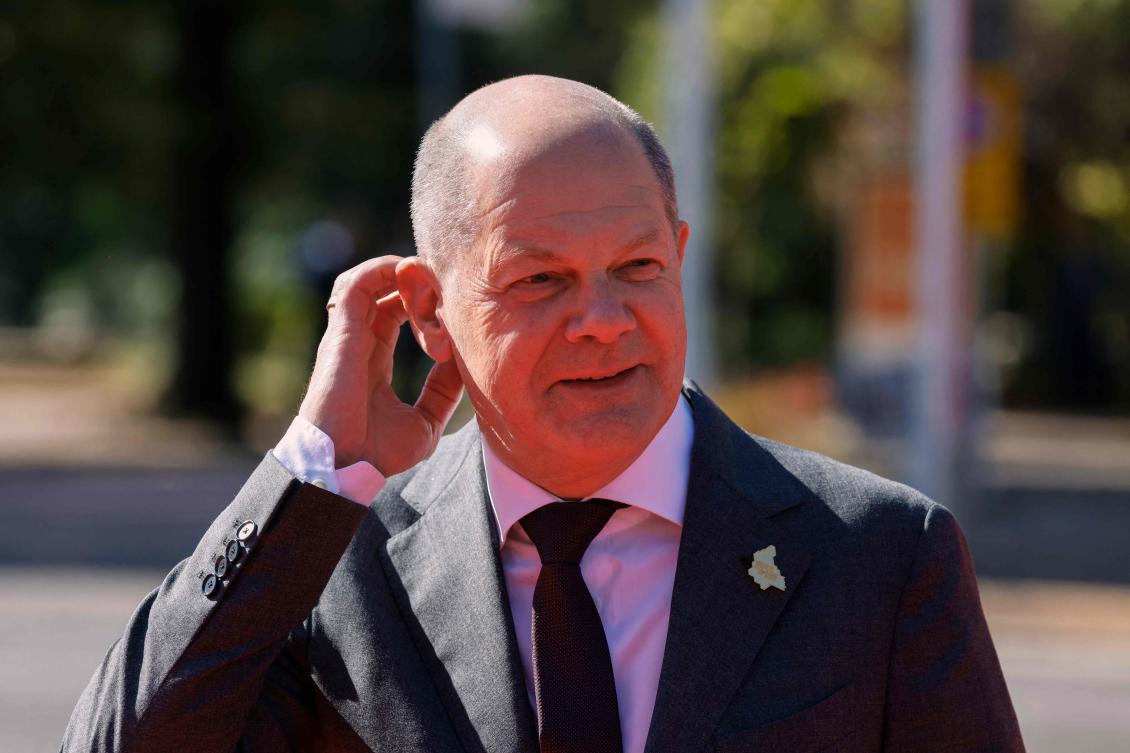 German Chancellor Olaf Scholz arrives to attend the Berlin Process Leaders' Summit to address the integration of the European Union in Tirana on October 16, 2023. (AFP)