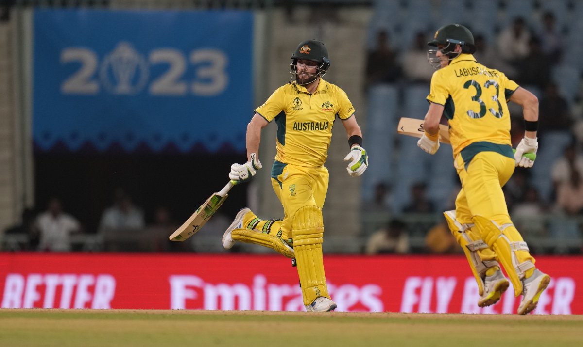 Five-time champions Australia get their first win at Cricket World Cup, beat Sri Lanka by 5 wickets