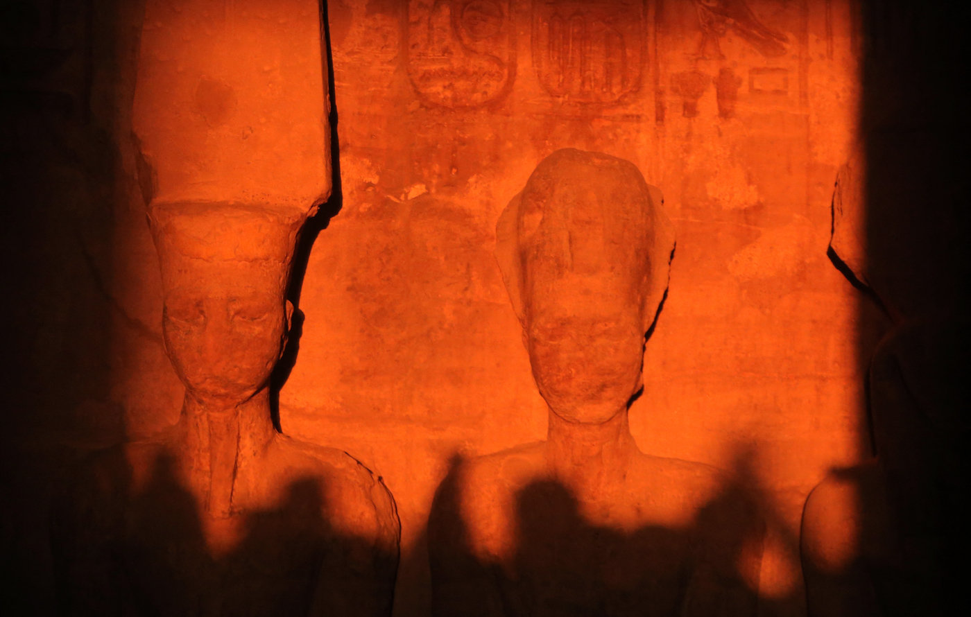 Over 3,000 people gather to witness rare astronomical event in Aswan