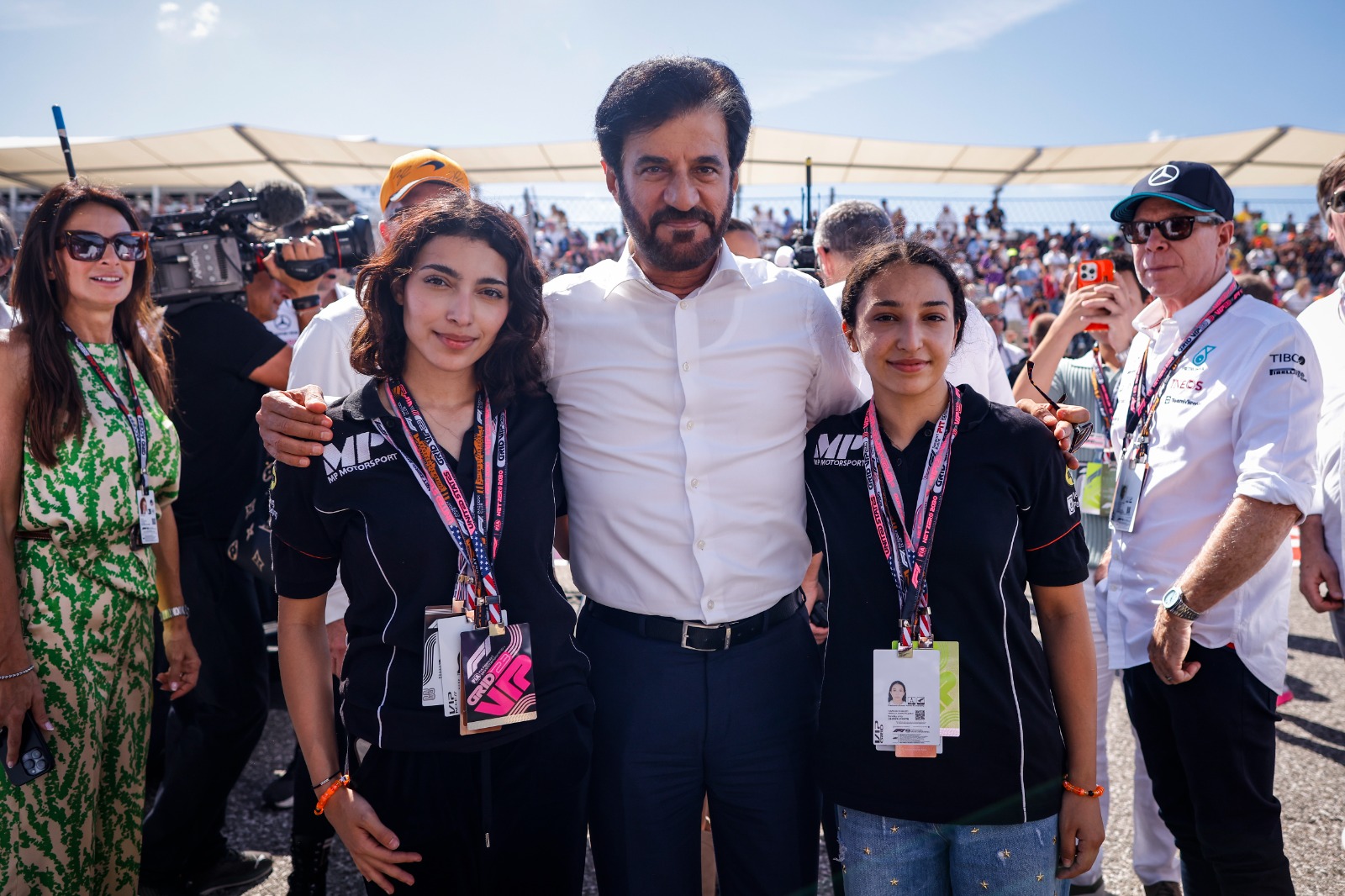 Hamda Al-Qubaisi (right) with her sister Amna and FIA President Mohammed Ben Sulayem. (Supplied)