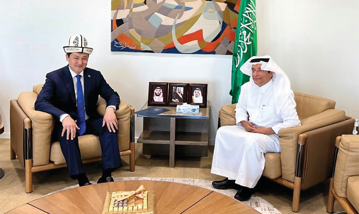 Saudi deputy ministers receive Kyrgyz, Myanmar ambassadors