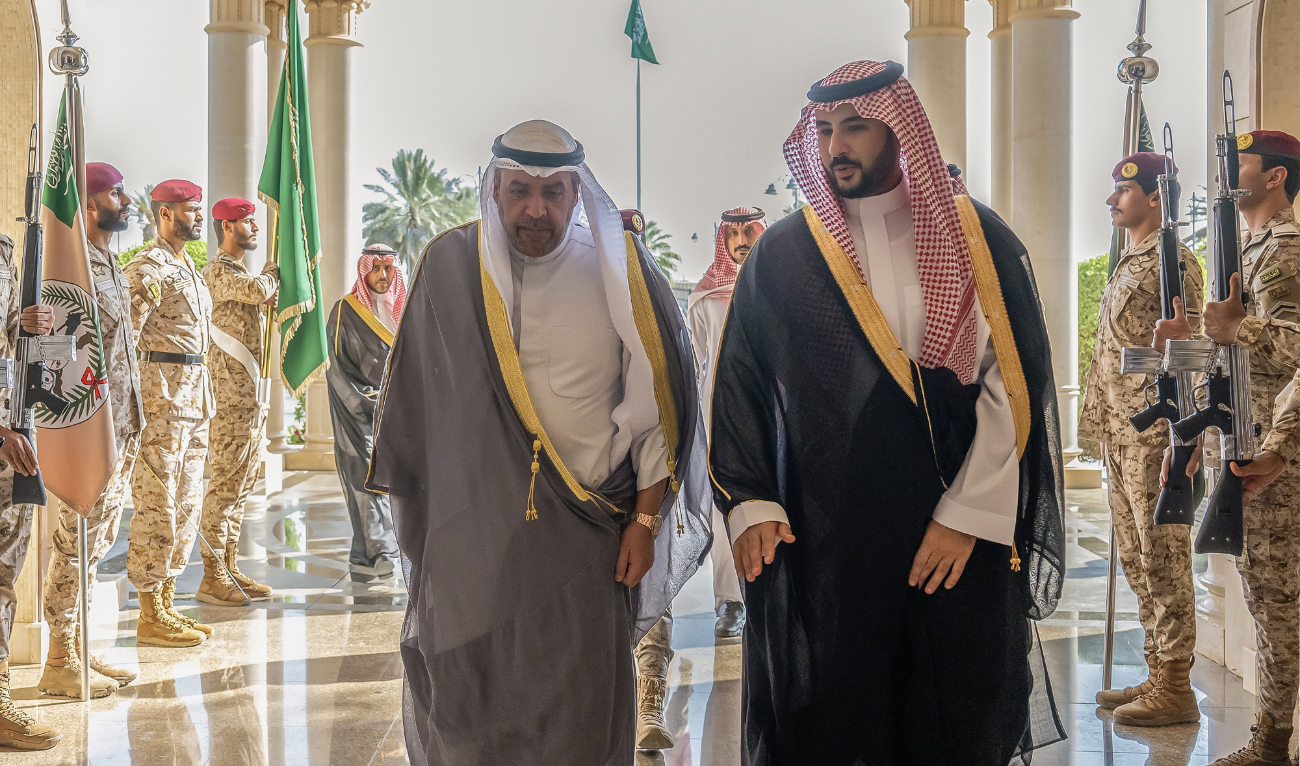 The ministers discussed ways to enhance bilateral cooperation in the defense field. (Saudi Defense Ministry)