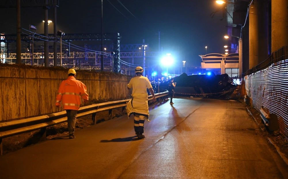 The site of a bus accident in Mestre, Venice, Italy, Oct. 03, 2023. (AFP)