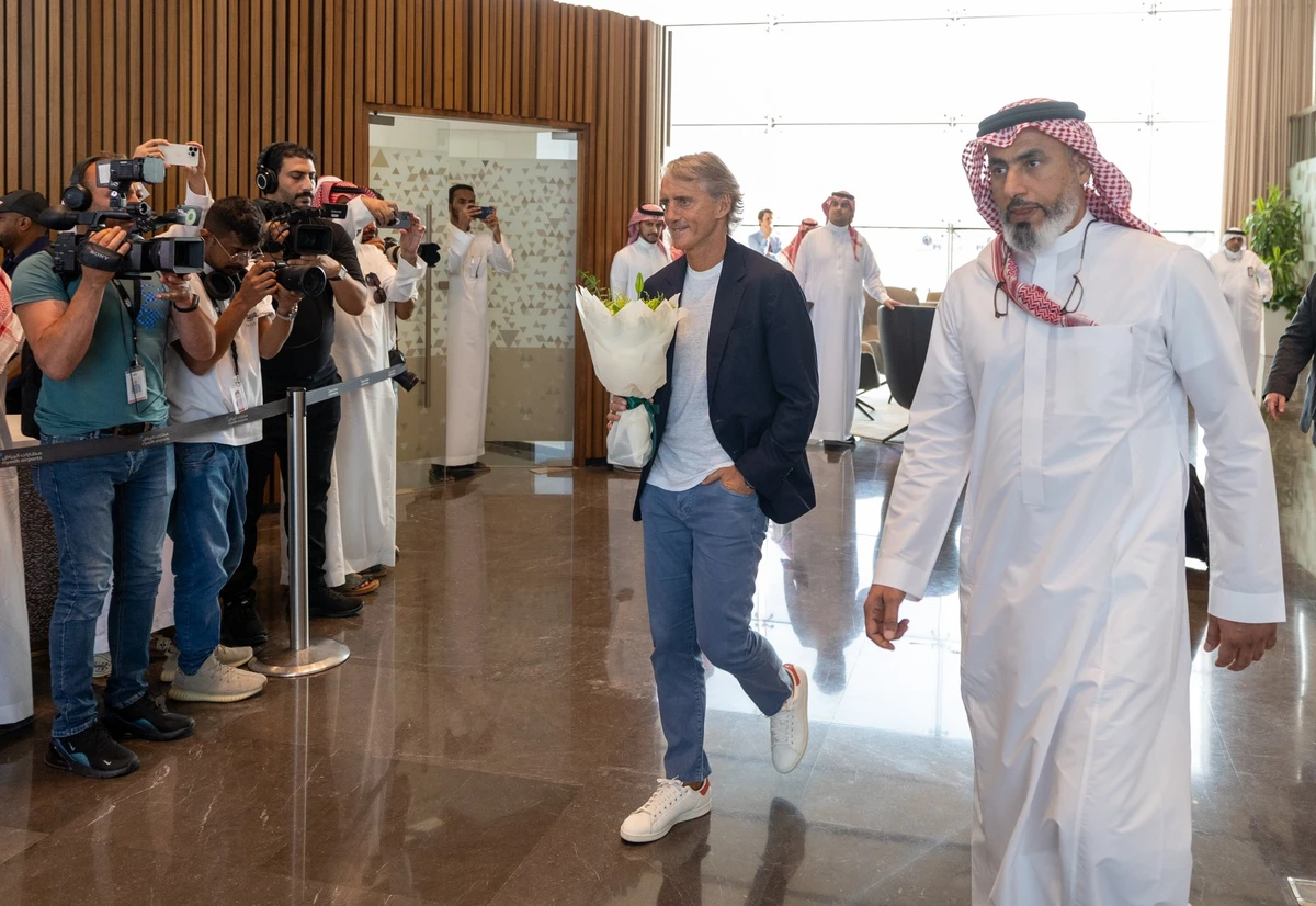 Roberto Mancini will be looking for improved results as his Saudi team take on Nigeria and Mali in Portugal. (Twitter/@SaudiNT_EN)