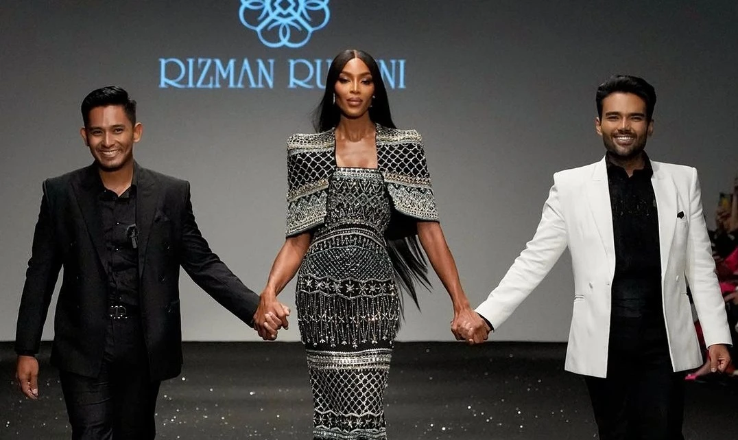 British supermodel Naomi Campbell hit the runway for Malaysian luxury fashion house Rizman Ruzaini. (Instagram)