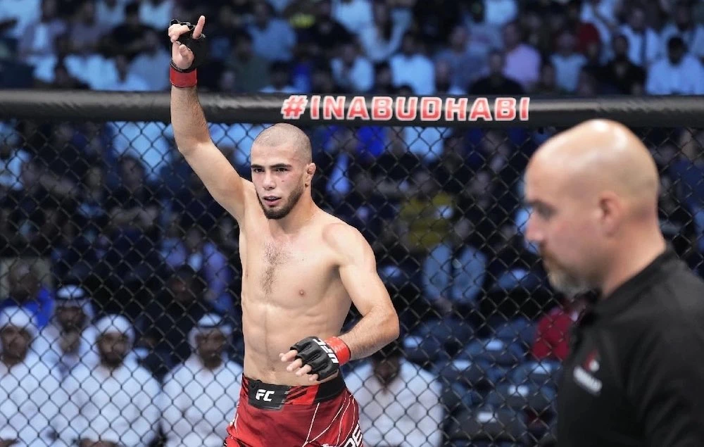 Fighting out of Manchester, UK, Muhammad Mokaev is a hugely popular fighter in the Middle East. (X: @muhammadmokaev)