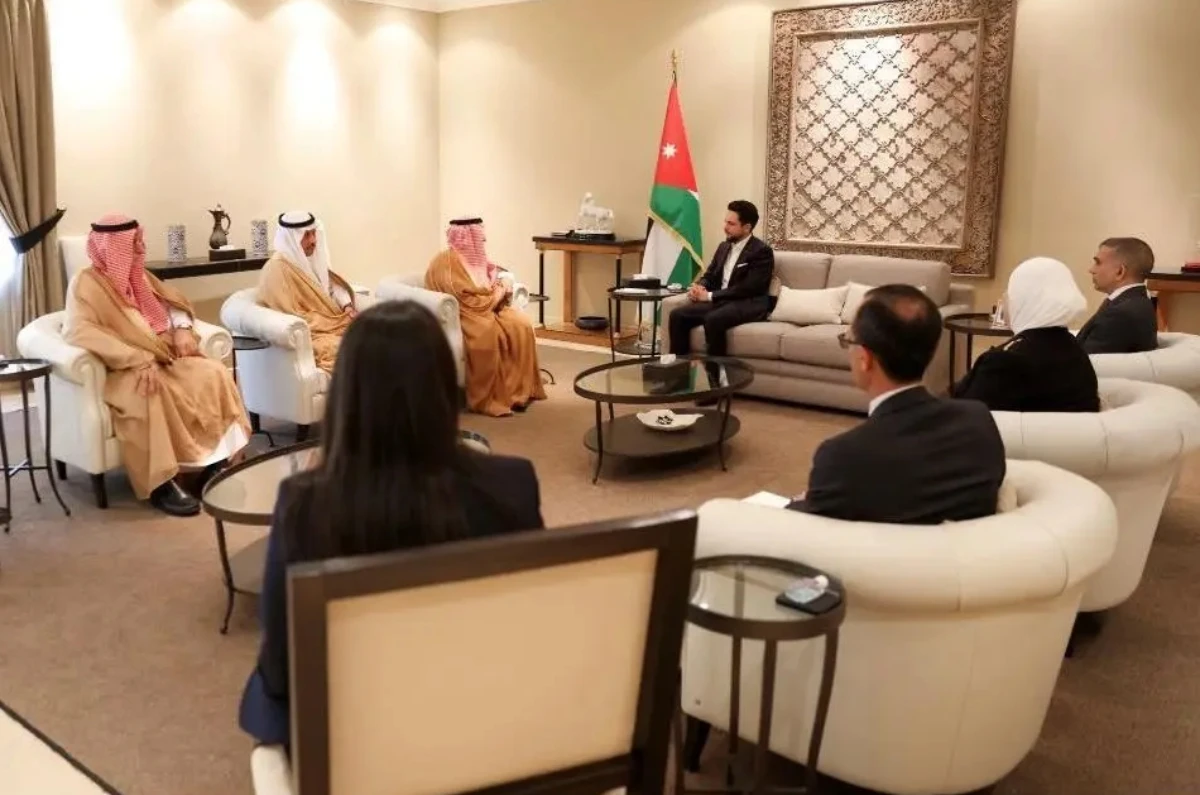 Aid projects for refugees in Jordan reviewed by government and welfare officials. (SPA)