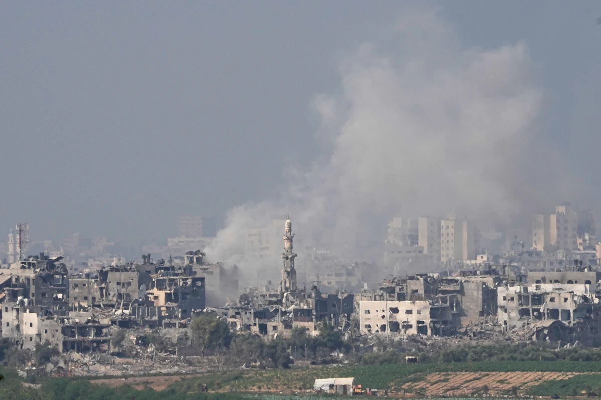 Smoke rises following an Israeli airstrike in the Gaza Strip, as seen from southern Israel, Saturday, Oct. 28, 2023. (AP)