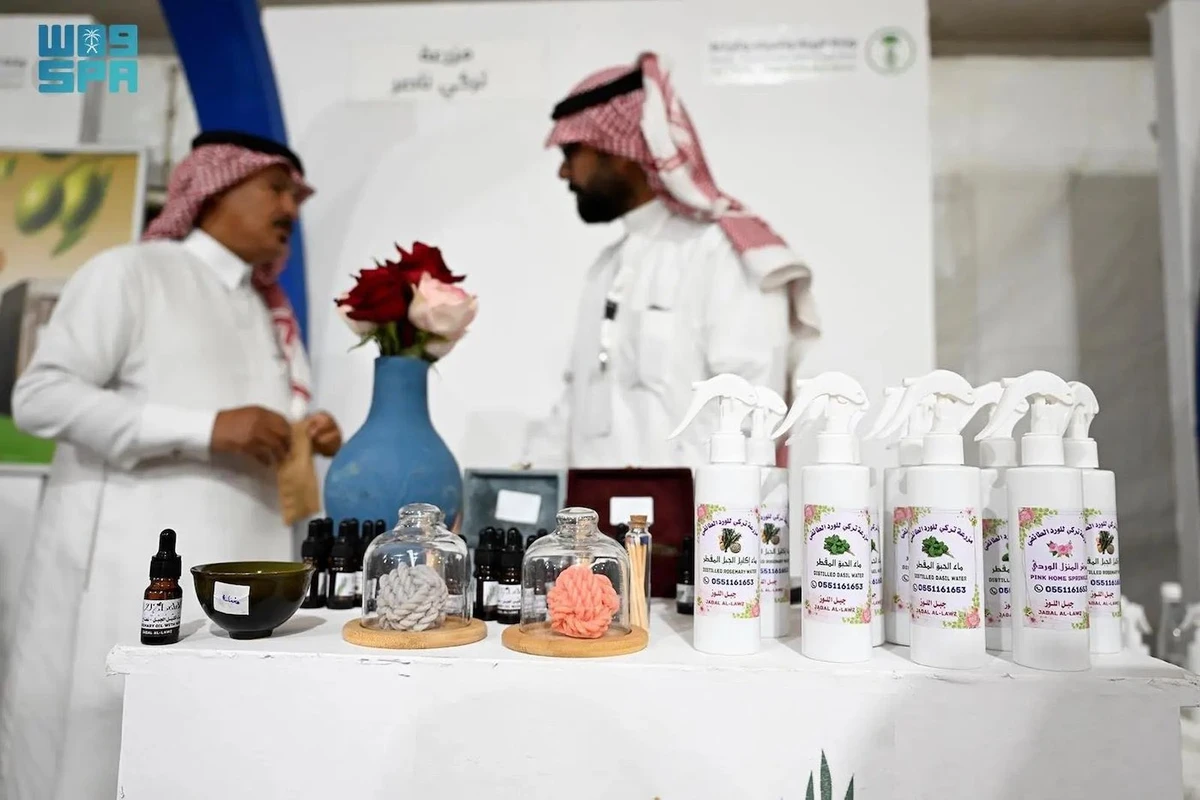 Local farmer Turki Al-Atwi’s eight-year journey began with a feasibility study to assess growing roses in the rugged terrain of Jabal Al-Lawz. (SPA)