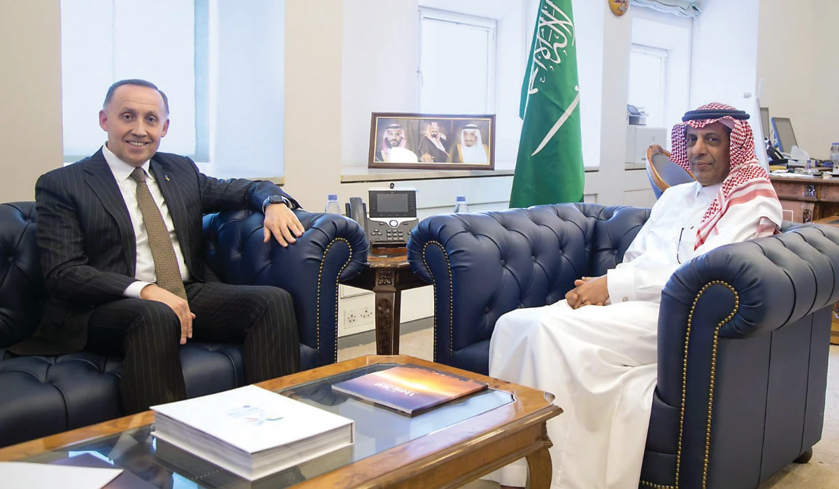 Abdulrahman Al-Rassi holds talks with Anatolii Petrenko in Riyadh. (Supplied)