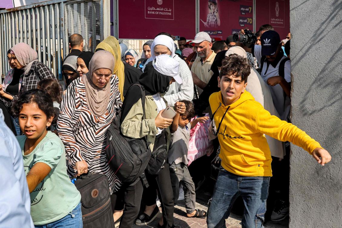 Scores of foreign passport holders trapped in Gaza started leaving the war-torn Palestinian territory on Nov. 1 when the Rafah crossing to Egypt was opened up for the first time since the Oct. 7 Hamas attacks on Israel. (AFP)