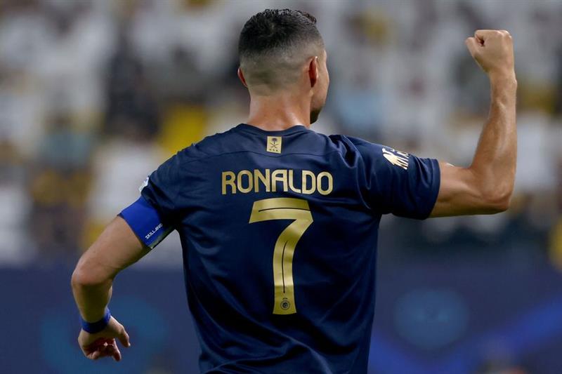 Five-time Ballon d’Or winner Ronaldo was the inspiration behind Al Nassr’s 2-0 win on Saturday night at Al-Awwal Park in the Roshn Saudi League Matchday 12 fixture. (File/AFP)