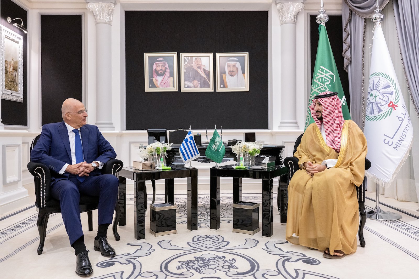 Saudi, Greek defense ministers discuss bilateral ties