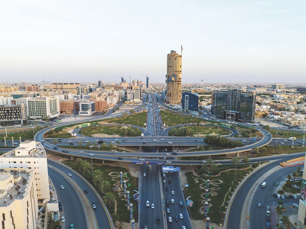 The surge in government spending in Saudi Arabia has heightened corporations’ interest in borrowing, and the adaptability of utilizing floating corporate interest rates might be facilitating effective management of interest rate fluctuations. (SPA)