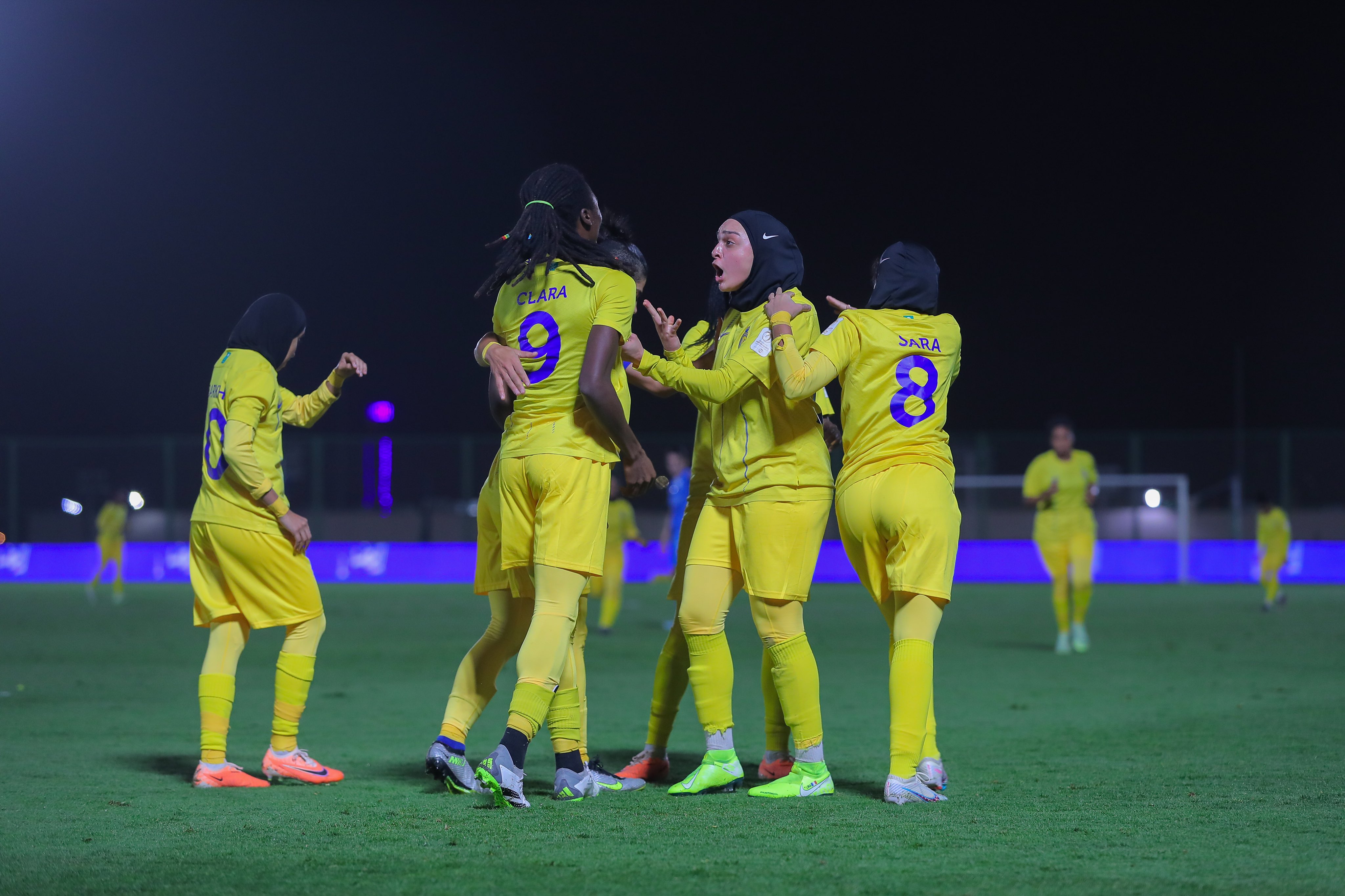 Al-Nassr celebrate during their 4-3 win over Al-Hilal in the Women's Premier League (@AlNassrFC)
