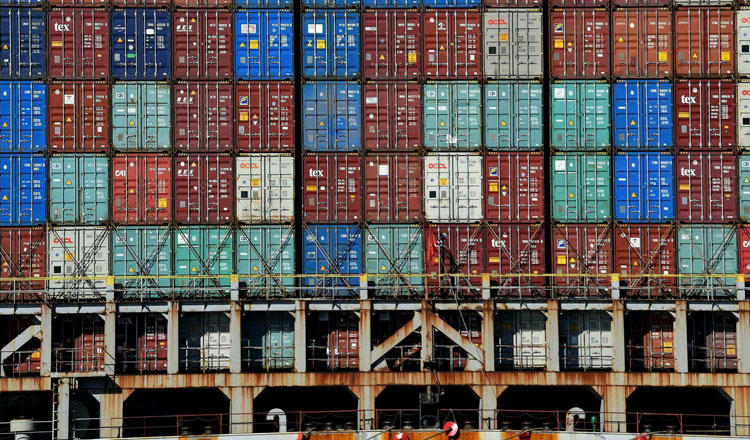 Pakistan authorities say they have lost millions of dollars in taxes because goods are being sent duty-free from its ports to land-locked Afghanistan, and then smuggled back across the border. (File/AFP)
