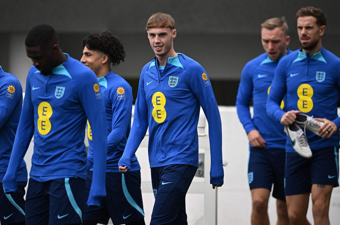 England's midfielder Cole Palmer attends a team training session at St George's Park in Burton-Upon-Trent, on Nov. 14, 2023 ahead of their UEFA Euro 2024 Group C qualifying matches against Malta and North Macedonia. (AFP)