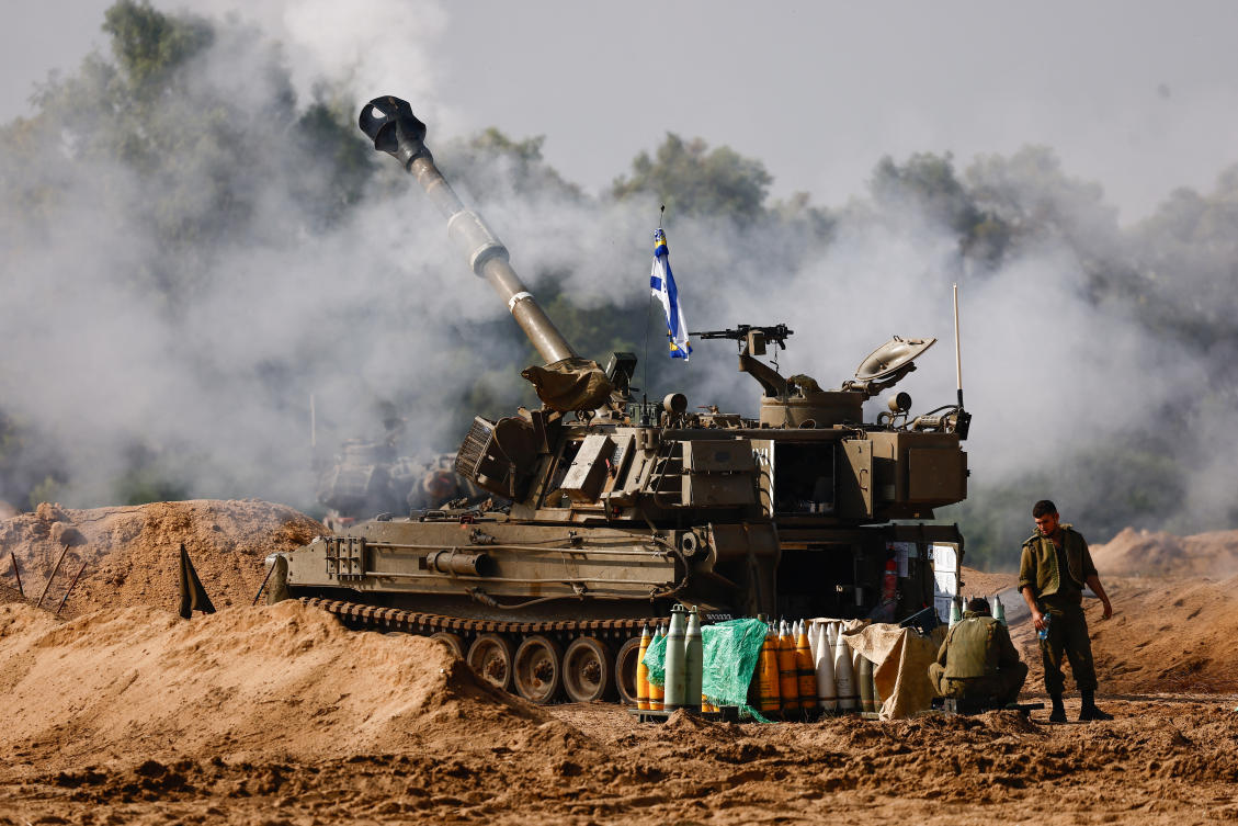 A mobile artillery unit fires on the Israeli side of the Israel-Gaza border amid the ongoing conflict between Israel and the Palestinian group Hamas, Nov. 15, 2023. (Reuters)