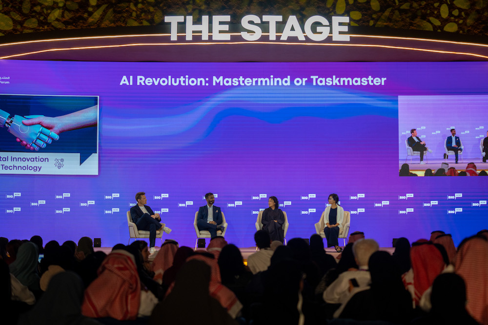The panel speakers included: Vishnu Saran, the founder of Invigilo AI, Caronlina Yap, the director of global AI business at Google, and Elaine Zhou, the CEO and managing director of Softwired Planet. (Huda Bashatah)