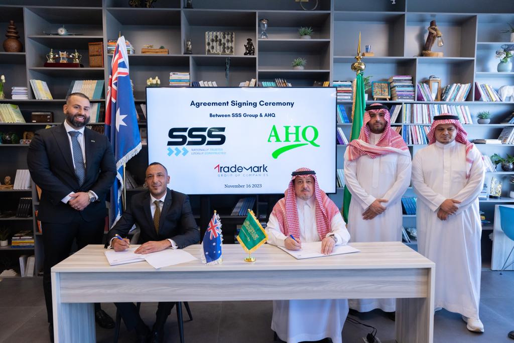The agreement was signed between the Kingdom-based Abdel Hadi Al-Qahtani and Sons Co. and Australia’s SSS Group to collaborate in the production of scaffolding systems in Saudi Arabia using local resources. AN photo