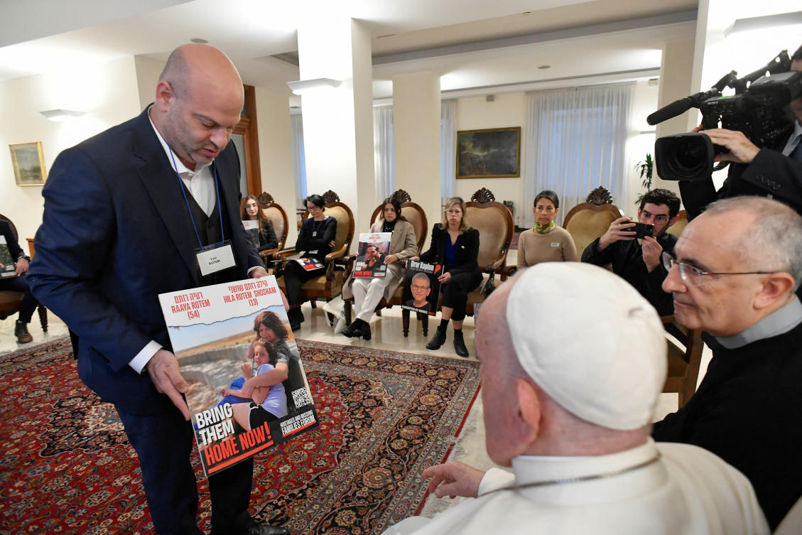 Pope Francis meets with Israeli relatives of hostages kidnapped amid conflict between Israel and Hamas, at the Vatican on Nov. 22, 2023. (Reuters)