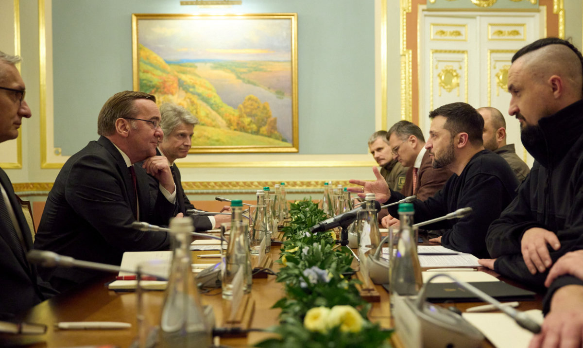Ukraine's President Volodymyr Zelensky meets with German Defense Minister Boris Pistorius, amid Russia's attack on Ukraine, in Kyiv, Ukraine November 21, 2023. (Reuters)