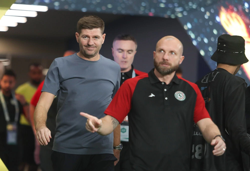 Ettifaq coach Steven Gerrard has welcomed the news that the 2034 World Cup looks set to be hosted by Saudi Arabia. (X: @Ettifaq_EN)