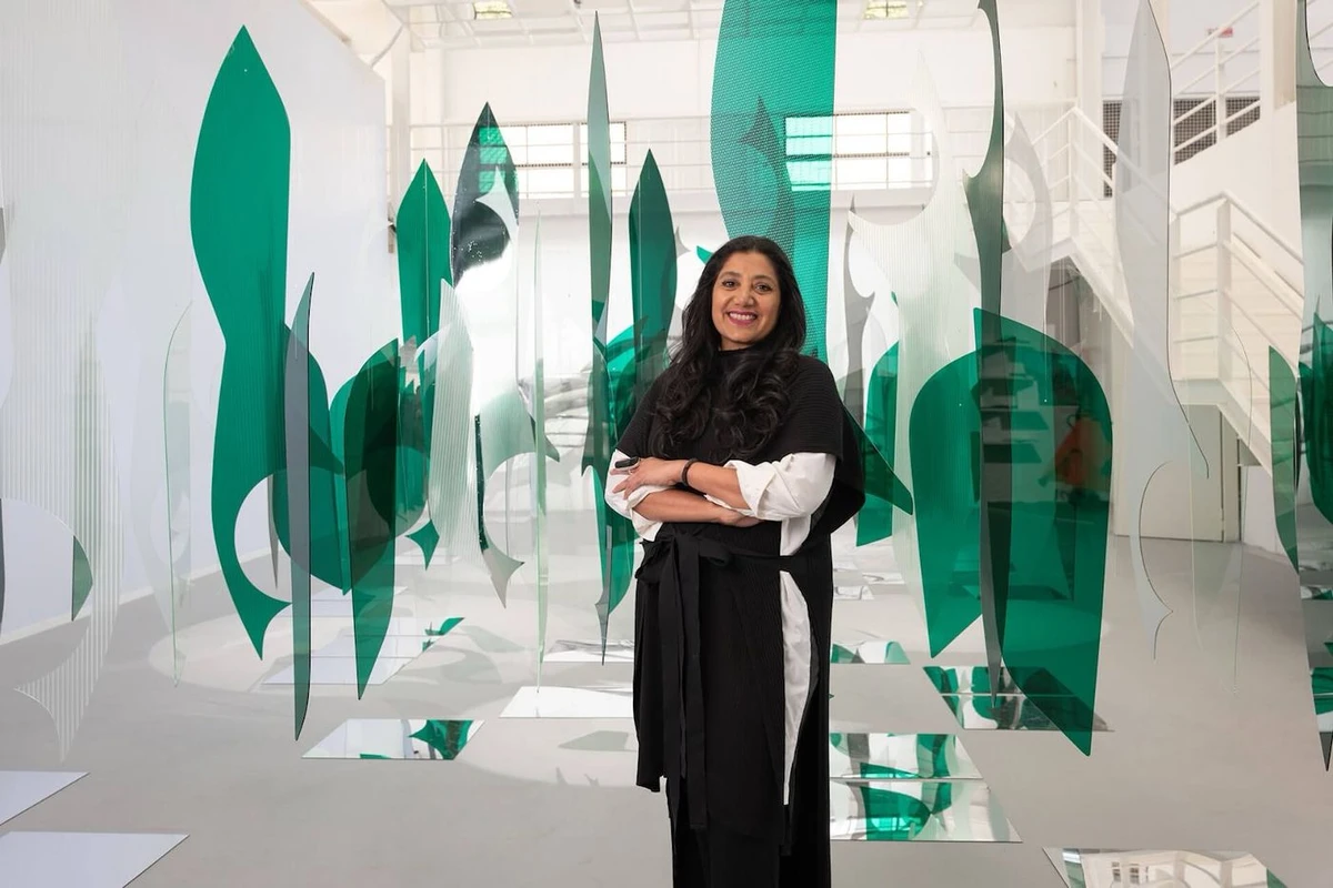 The public installation “Shaped by Air,” created by US architect and artist Suchi Reddy, has gone on display in Jeddah. (Supplied)