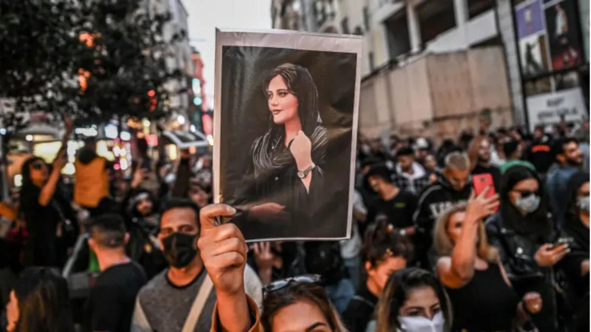 The musician’s lawyer, Amir Raisian, told Iran’s reformist newspaper Shargh late Saturday that upon appeal, the Supreme Court had found “flaws in the initial sentence.” (AFP)