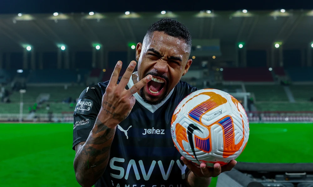 Al-Hilal sent a message to the rest of Saudi Arabia with the biggest-ever win in the Roshn Saudi League, a 9-0 thrashing of Al-Hazm. (X/@AlHilalFC)