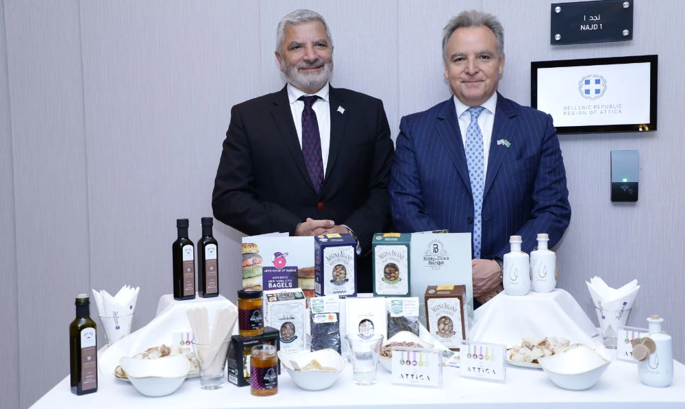 An event in Riyadh on Sunday offered visitors the chance to learn more about agri-food products from Greece and the history behind the flavors of Athens. (Supplied)