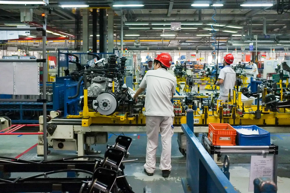 China’s factories fall deeper into contraction, more policy support expected