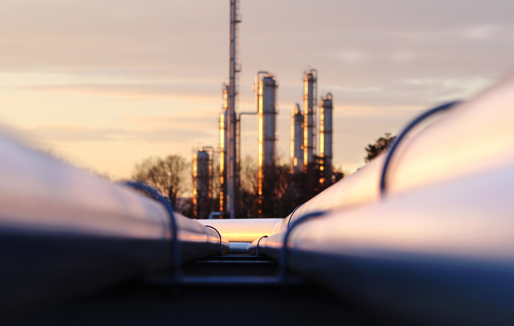 Brent crude futures rose 0.7 percent, or 56 cents, to $76.40 a barrel by 10:35 a.m. Saudi time. Shutterstock.
