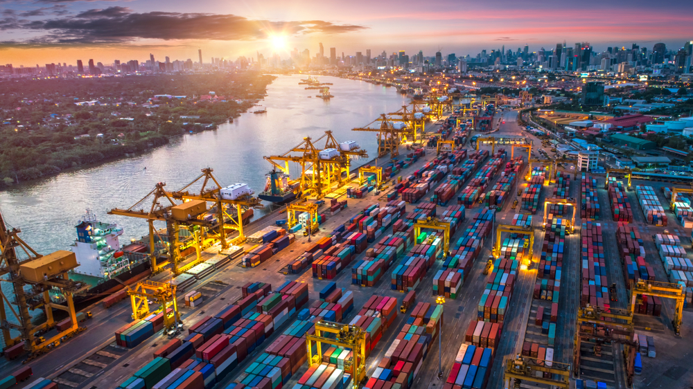 The MENA region is expected to witness a 3.5 percent growth in non-oil activities in 2024, driven by economic diversification efforts and new reforms. Shutterstock