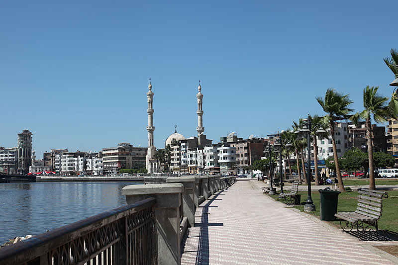 A view of Damietta's Corniche along the Nile. (Wikimedia Commons: Roland Unger)